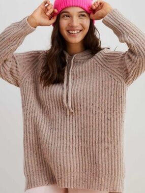 Aerie Hit The Road Wool Blend Rust Chunky Boxy Knit Hooded Oversized Pullover